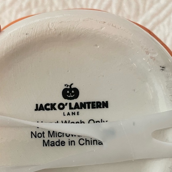 Halloween 2 cup mug ghost set with lids - Picture 4 of 4